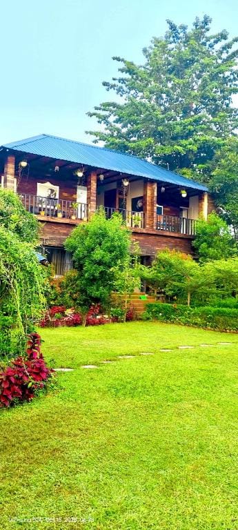 Jewel-Pure Veg Hotel in India