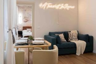 Laurina House Apartment in Rome