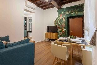 Laurina House Apartment in Rome
