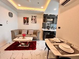 HIGH CLASS 1 Bedroom in Arcadia Millennium Apartment in Pattaya City