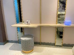 Modern Cozy La Casa VI at Benson Tower Vacation rental in Surabaya