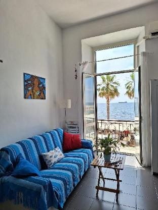 Mowita  Apartment in Civitavecchia