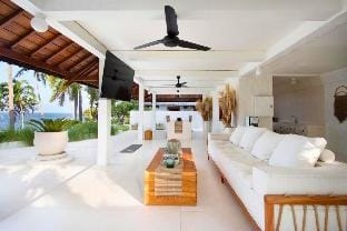 Sunflower 6 BR Private Villa With sea view Y039 Villa in Karangasem Regency