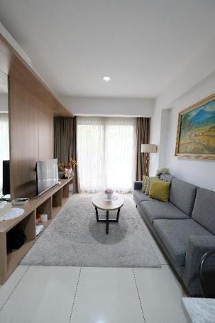 Alam Sutera Houses Vacation rental in West Java