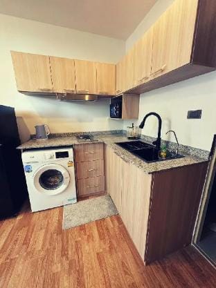 Jomtien Beach Hotel Apartment 28 square  Apartment in Pattaya City