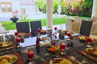 White Castle 5 BR With Private Pool Villa NE54B Villa in North Kuta