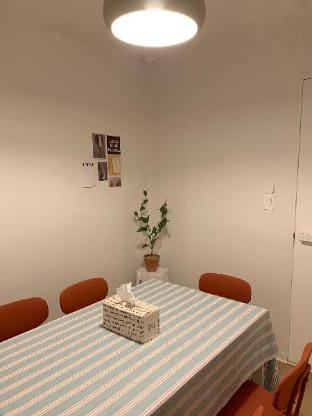 STAY OU 신논현역 3분ㅣ퀸침대 3개 6인ㅣ공간 디자이너의 감성 숙소 스테이 공유 논현 Villa in Seoul