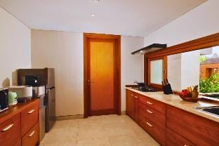 Grand Serenity 9 BR With Private Pool Villa NE130A Villa in North Kuta