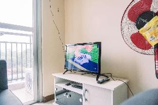 Good Deal 1BR Maple Park Sunter By Travelio Apartment in Jakarta