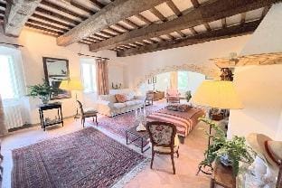 Adam House - beautiful exc Pool - sleeps 7 to 8 Villa in Umbria