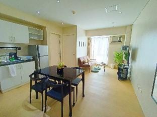 Avida 1BR in IT Park, Best Location in Cebu. In front of Sugbo Mercado with Fiber internet. Vacation rental in Lapu-Lapu City