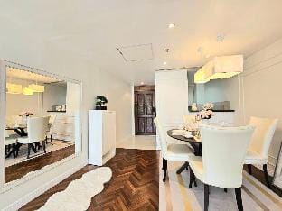 Baan Sansaran Excellent apartment on the beach  Apartment in Nong Kae