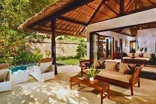 Bamboo Forest 6 BR With Private Pool NE55 Villa in Kediri