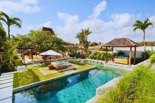 Venerate Suite 7BR With Private Pool Villa NE56 Villa in North Kuta