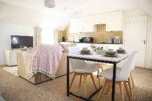 Laburnum Apartments Apartment in Stratford-upon-Avon