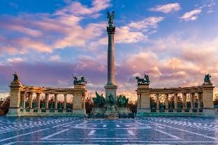 Brandnew CityCenter BigFlat Vacation rental in Budapest