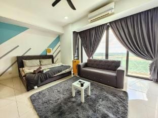 Grand Medini Cozy Studio 100mbps Netflix BySTAY Vacation rental in Johor