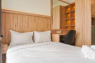 Cozy Studio Furnished Sky House BSD By Travelio Apartment in West Java