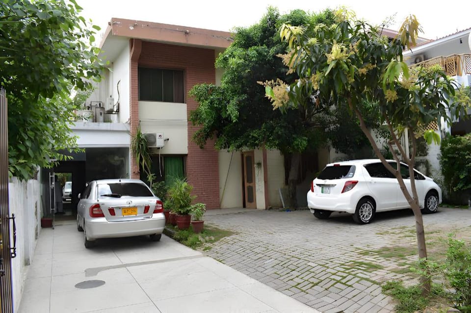 Tulip Guest House F-6 Hotel in Islamabad