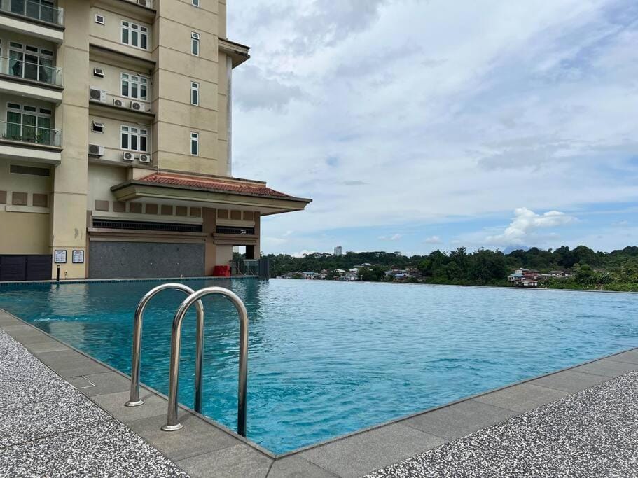 Kuching Riverine Diamond @ 4 pax Vacation rental in Kuching