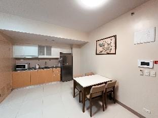 BGC One Uptown 33M Apartment in Makati