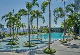 Trion @ KL Studio KLCC View| No Deposit|4K Netflix Apartment in Federal Territory of Kuala Lumpur
