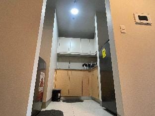 Luxe 1BR w/ Balcony & Pool @ Uptown BGC Apartment in Makati