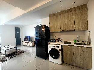 LS Tropicana 218*sea view*1BR*Georgetown*King bed Apartment in George Town