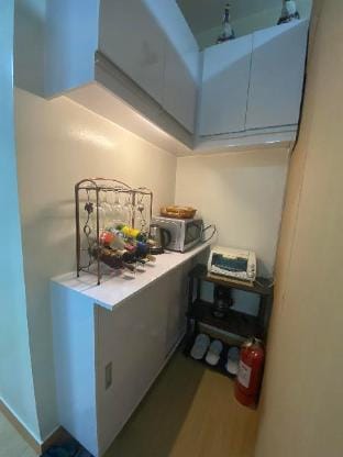 Barkada / Family Room @Trees Residences w/Videoke Apartment in Quezon City