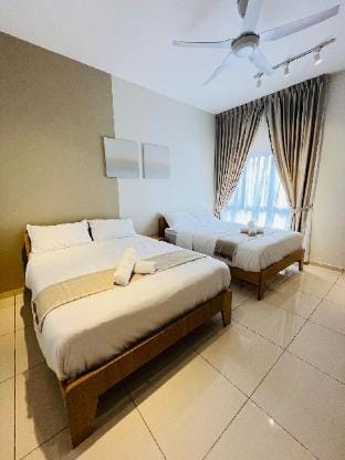 The Horizon Ipoh |Family home for 8pax| Iconique16 Apartment in Ipoh
