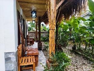 Tastura Homestay Vacation rental in West Nusa Tenggara, Indonesia