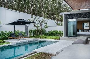 Space Botanica Modern Loft Villa in Phuket