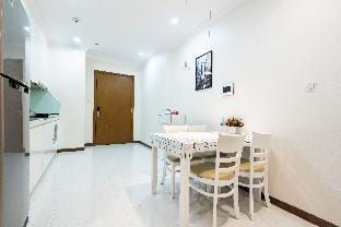 1 Bedroom Apartment - Vinhomes Central Park Apartment in Ho Chi Minh City
