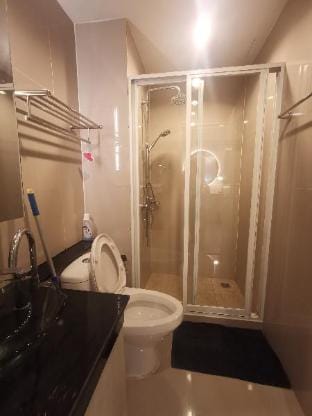 泰国 芭堤雅 中天 高档公寓精装修 海景 距离中天夜市300米 Apartment in Pattaya City