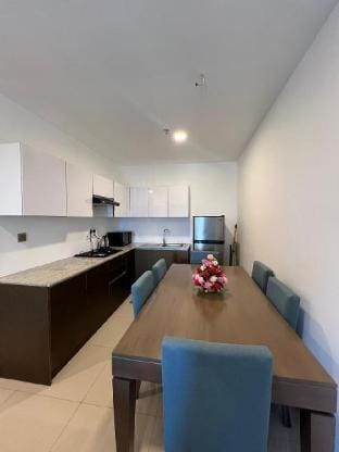 ESTA - Sea View Luxury Apartment Vacation rental in Negombo