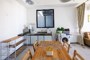 Urban Suites @Clean & Cozy 2BR Family Setting #19 Vacation rental in George Town