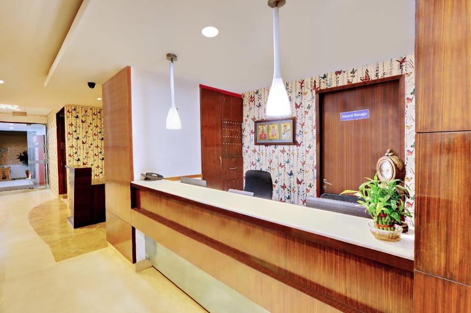 Hotel Twin Tulips Hotel in Bengaluru