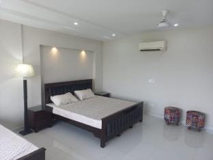 Al fazal Tower  Apartment in Lahore