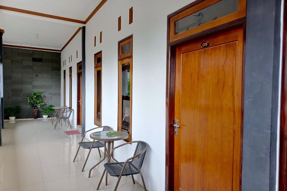 Penginapan Bromo Lovero Hotel in East Java