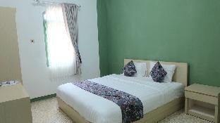 Homestay Azarine Jogja Dekat UGM By Simply Homy Vacation rental in Special Region of Yogyakarta