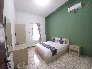 Homestay Azarine Jogja Dekat UGM By Simply Homy Vacation rental in Special Region of Yogyakarta