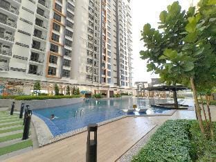 Sunset View Near Airport Free Parking 2 BR 5 Pax Apartment in Kota Kinabalu