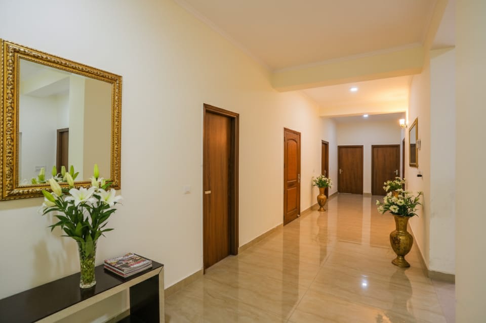 FabHotel Grihum Hotel in Noida