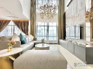 Molek Regency•Penthouse•5BR 14Pax•Bathtub•Snooker Vacation rental in Johor Bahru
