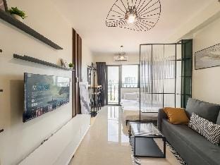 Modern Shore 2 1BR Walking distance to MOA 1X19 Vacation rental in Pasay