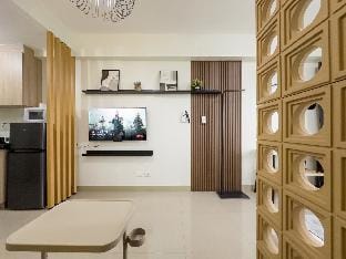 Stylish Shore 2 Residences 1BR: Walk to MOA 9X0 Apartment in Pasay