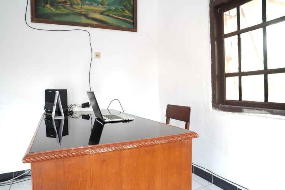 Hotel O Home Stay Syariah Habibie Hotel in West Java