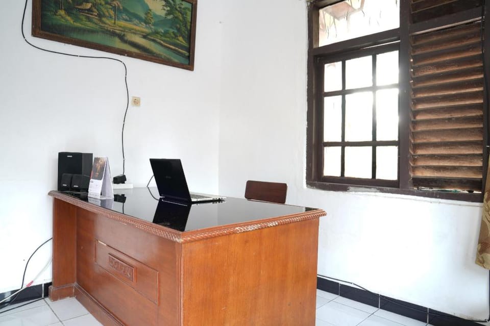 Hotel O Home Stay Syariah Habibie Hotel in West Java