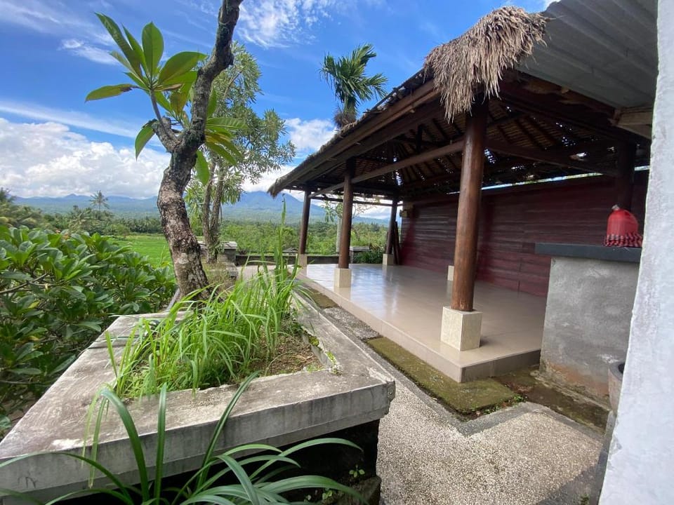 Hotel O Ramasta Homestay Near MA PALAPA NUSANTARA NW SELEBUNG Hotel in West Nusa Tenggara, Indonesia