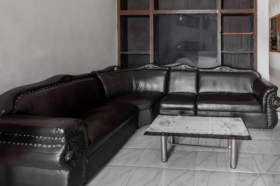 OYO 93582 Liani Homestay Syariah Hotel in West Nusa Tenggara, Indonesia